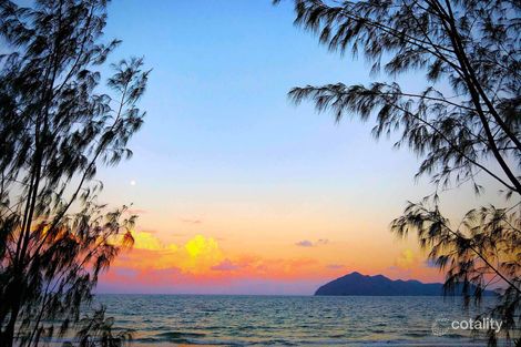 Property photo of 1/58-62 Holland Street Wongaling Beach QLD 4852