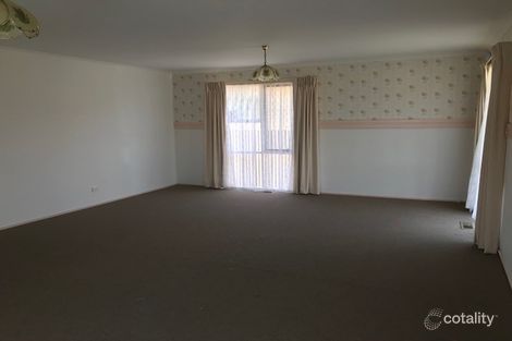 Property photo of 33 Donaldson Drive Broadford VIC 3658