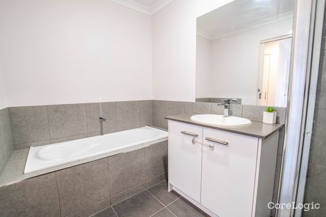 Property photo of 1 Bellman Avenue Clyde VIC 3978