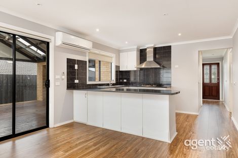 Property photo of 8 Ivory Drive Pakenham VIC 3810
