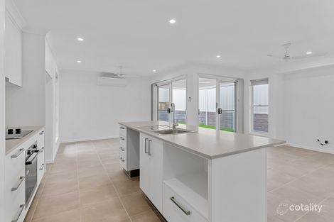 Property photo of 6 Pan Place Southside QLD 4570