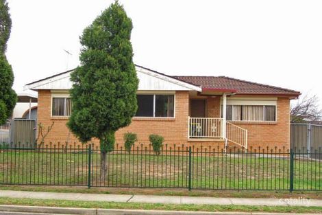 8 Shawnee St, Greenfield Park, NSW 2176
