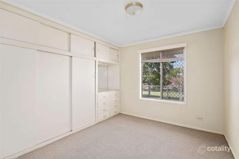 Property photo of 60 Mallawa Drive Palm Beach QLD 4221