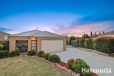 Property photo of 8 Eden Place Drouin VIC 3818