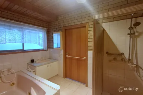 Property photo of 5 Hennessy Street Tocumwal NSW 2714