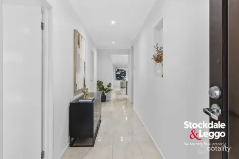 Property photo of 16 Vidos Road Greenvale VIC 3059