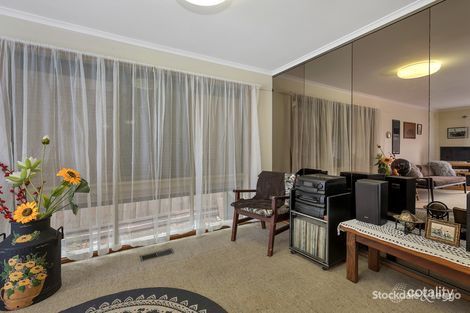 Property photo of 17 Gorae Court Westmeadows VIC 3049