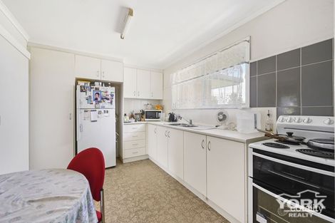 Property photo of 44 Hoey Street Kearneys Spring QLD 4350