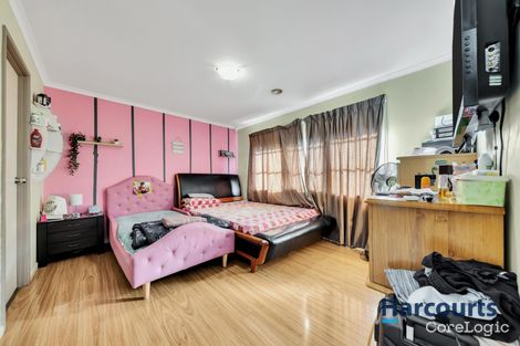 Property photo of 18 Songlark Crescent Werribee VIC 3030