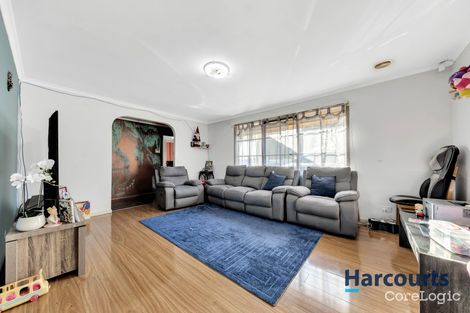 Property photo of 18 Songlark Crescent Werribee VIC 3030