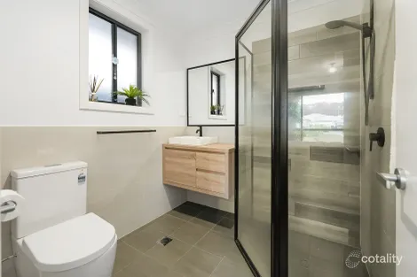 Property photo of 4 Viola Place Orange NSW 2800