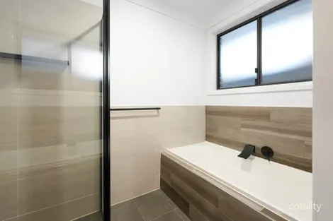 Property photo of 4 Viola Place Orange NSW 2800