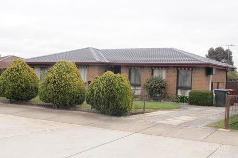 17 Mossgiel Park Dr, Endeavour Hills, VIC 3802