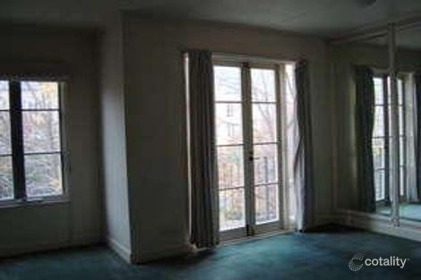 Property photo of 15/8-24 Wellington Crescent East Melbourne VIC 3002