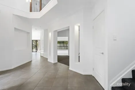 Property photo of 8 Cabriolet Court Upper Coomera QLD 4209