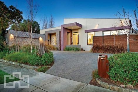 Property photo of 32 Chestnut Street Surrey Hills VIC 3127