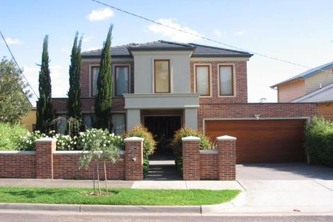 Property photo of 21 Mattingley Crescent Brunswick West VIC 3055