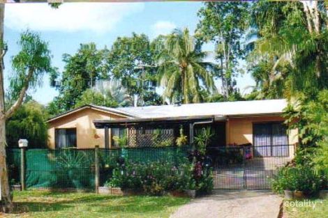 6 Impey St, Caravonica, QLD 4878