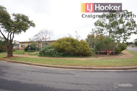 Property photo of 41 Stakes Crescent Elizabeth Downs SA 5113