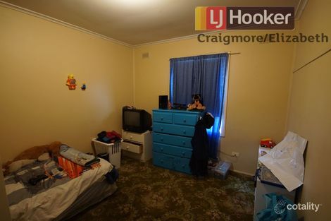 Property photo of 41 Stakes Crescent Elizabeth Downs SA 5113
