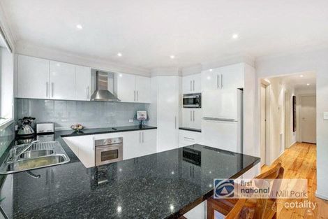 Property photo of 15 Mincha Avenue Templestowe Lower VIC 3107