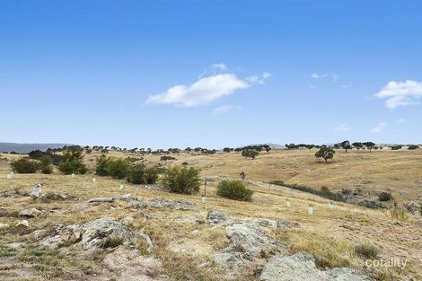 Property photo of 18 Borough Ridge Googong NSW 2620