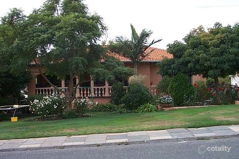 10 Habgood St, East Fremantle, WA 6158