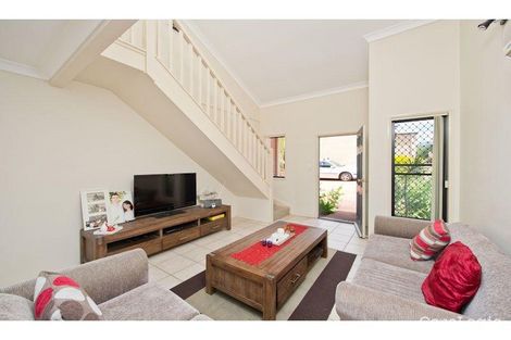 Property photo of 11/90 Chester Road Annerley QLD 4103