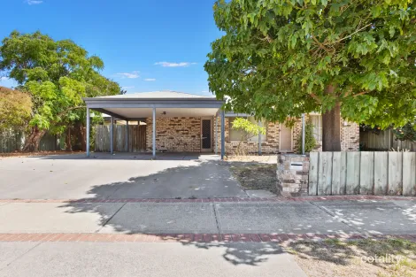 Property photo of 39 Lydon Boulevard Atwell WA 6164