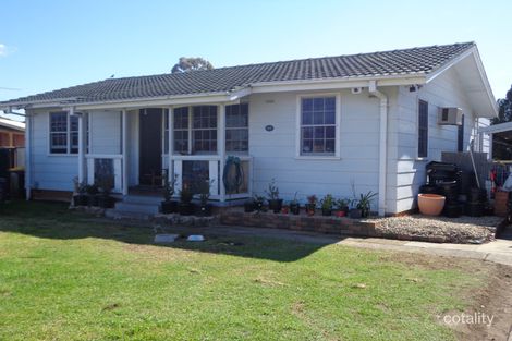 Property photo of 20 Tangaloa Crescent Lethbridge Park NSW 2770