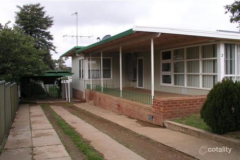 Property photo of 3 Middleton Street Parkes NSW 2870