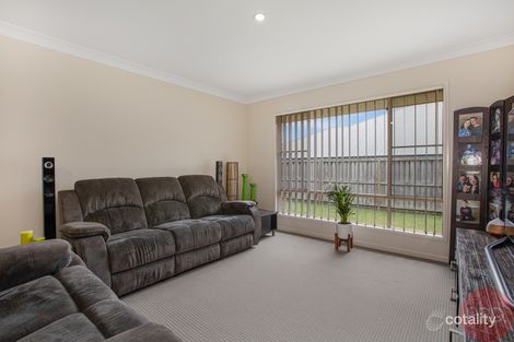 Property photo of 34 Dragonfly Drive Chisholm NSW 2322