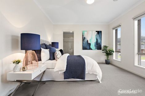 Property photo of 106 Manna Gum Drive Pakenham VIC 3810