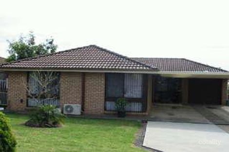 Property photo of 6 Raco Close Edensor Park NSW 2176