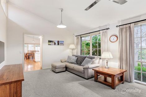 Property photo of 6 Ian Place Croydon North VIC 3136