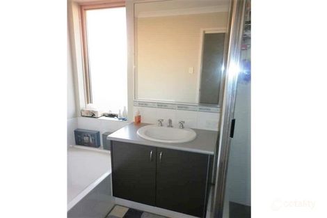 Property photo of 3 Kelso Close Sinagra WA 6065