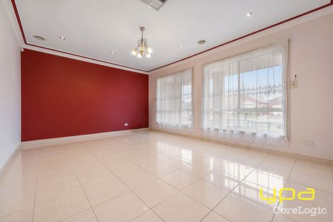 Property photo of 14 Pine Valley Rise Craigieburn VIC 3064