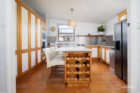 Property photo of 40 Laxton Crescent Belmont North NSW 2280