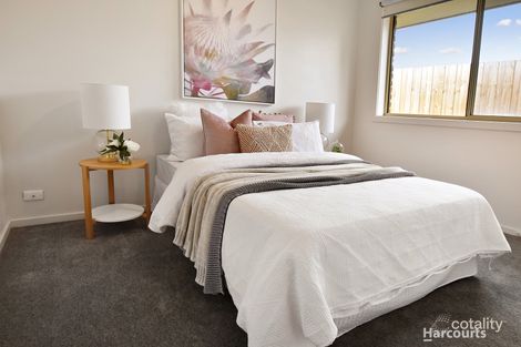 Property photo of 4 William Clarke Wynd Narre Warren South VIC 3805