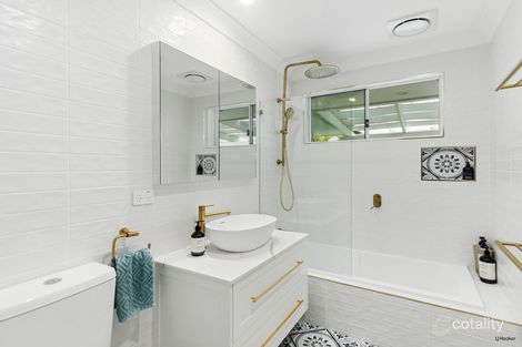 7 Celebes Ave, Palm Beach, QLD 4221