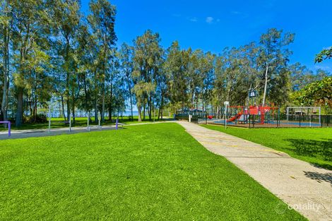 Property photo of 320 Lakedge Avenue Berkeley Vale NSW 2261