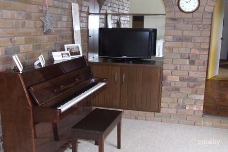 15 Roberts Ave, Balaklava, SA 5461