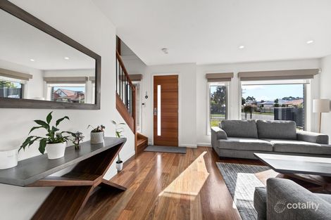 Property photo of 51 Haldane Road Niddrie VIC 3042