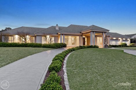 Property photo of 23 Lakeside Drive Lower Plenty VIC 3093