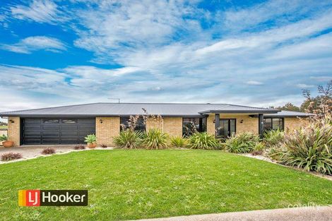 Property photo of 32 Bowman Drive Penguin TAS 7316