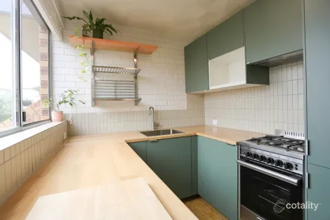 2/92 Bovelles St, Camp Hill, QLD 4152