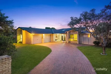 3 Fernhaven Ct, Regents Park, QLD 4118