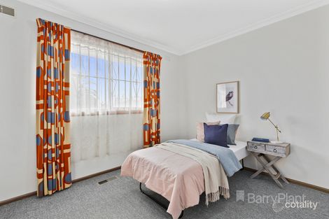 Property photo of 84 Oleander Drive St Albans VIC 3021