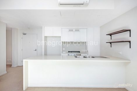 Property photo of 602/53 Hill Road Wentworth Point NSW 2127