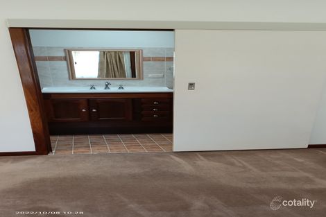 Property photo of 6 Debenham Street Thornlie WA 6108
